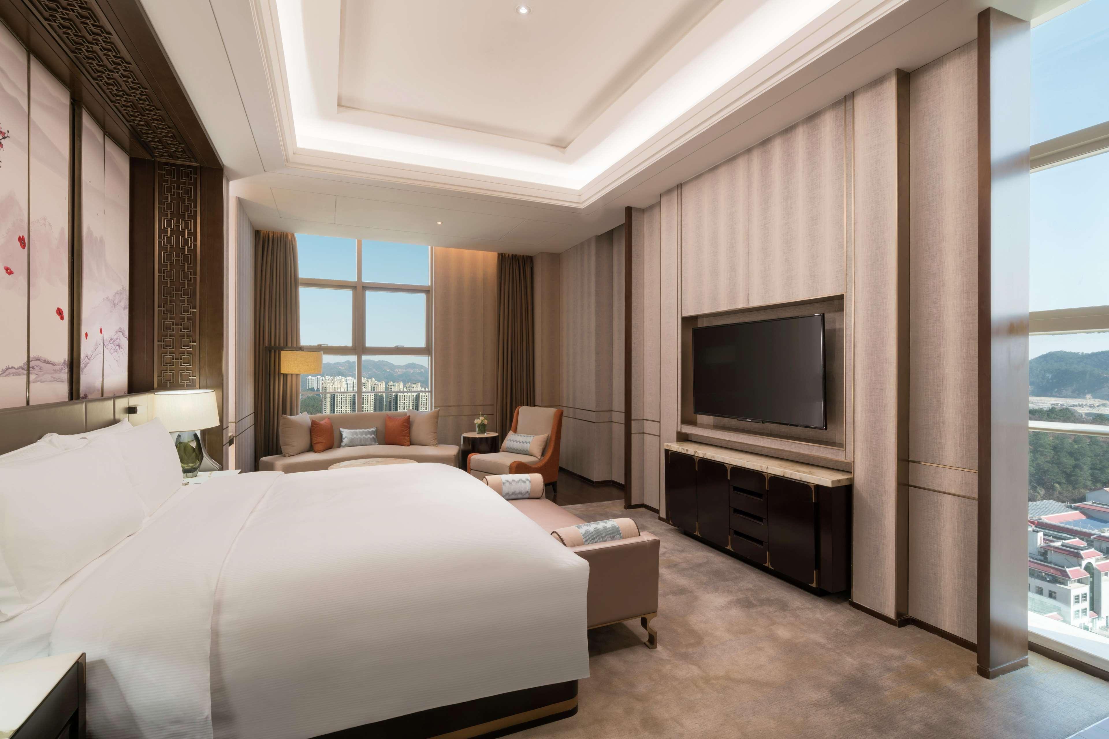 Doubletree By Hilton Hotel Shiyan Shiyan  Exteriör bild