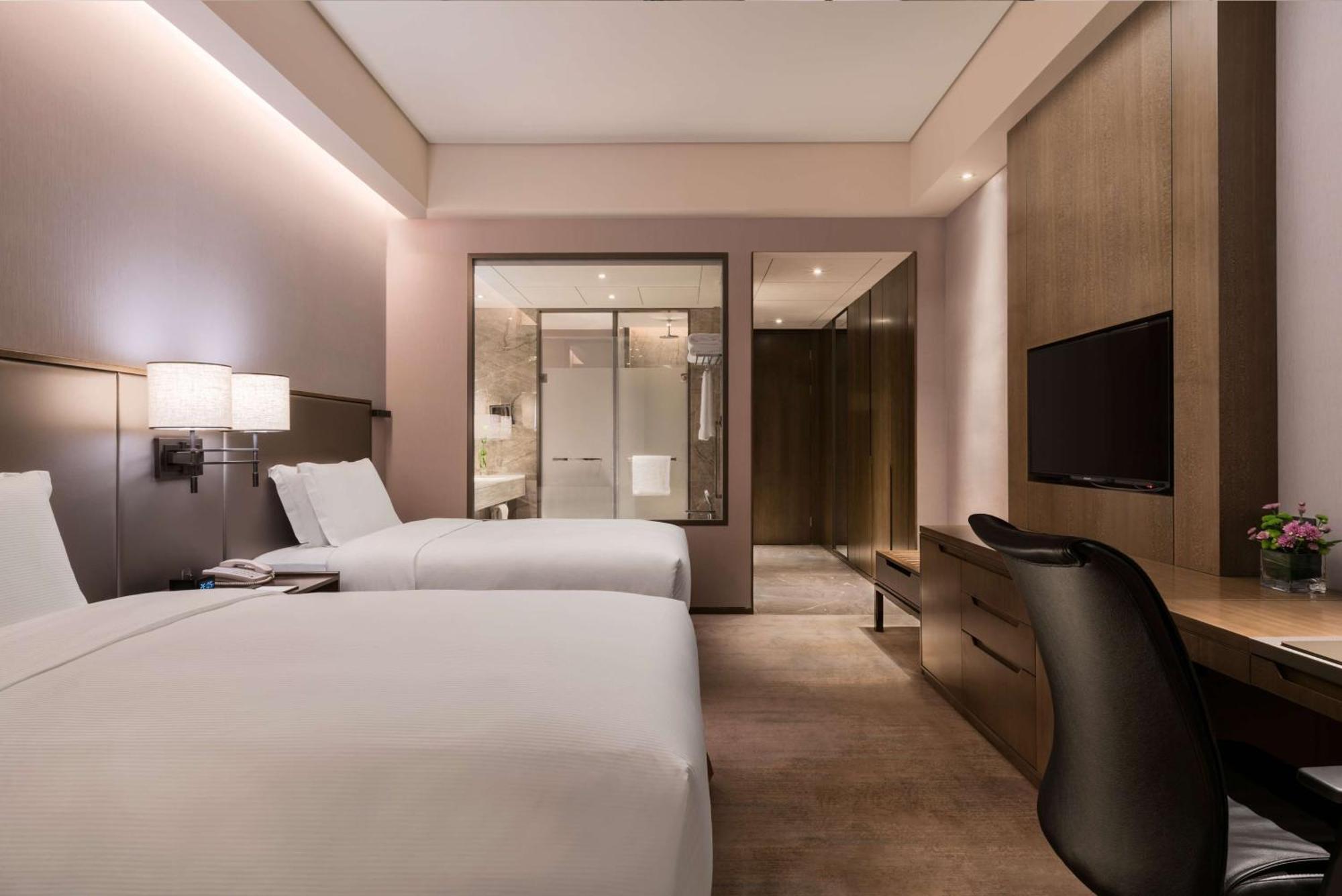 Doubletree By Hilton Hotel Shiyan Shiyan  Exteriör bild