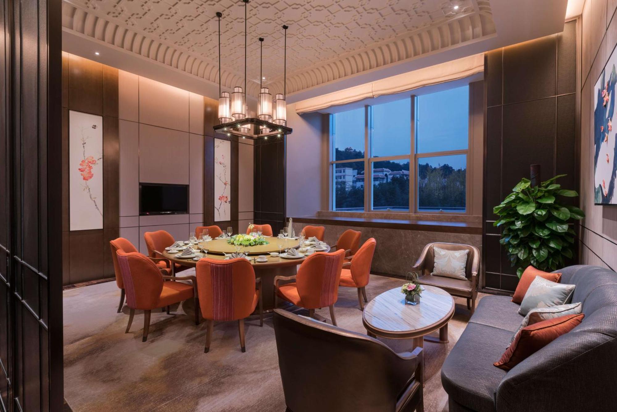 Doubletree By Hilton Hotel Shiyan Shiyan  Exteriör bild